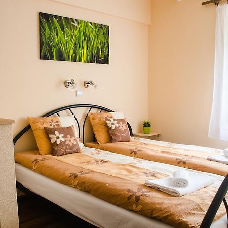 Püspökladány Green Corner Wellness חדר תמונה
